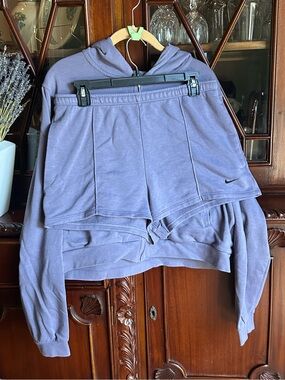 Nike Sportswear Chill Terry Knit Womens Zip Up Hoodie & Matching Shorts